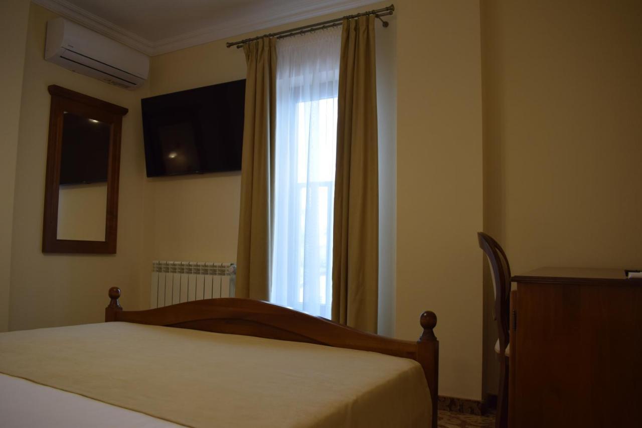 Vila Preciosa Gyulafehérvár Kültér fotó