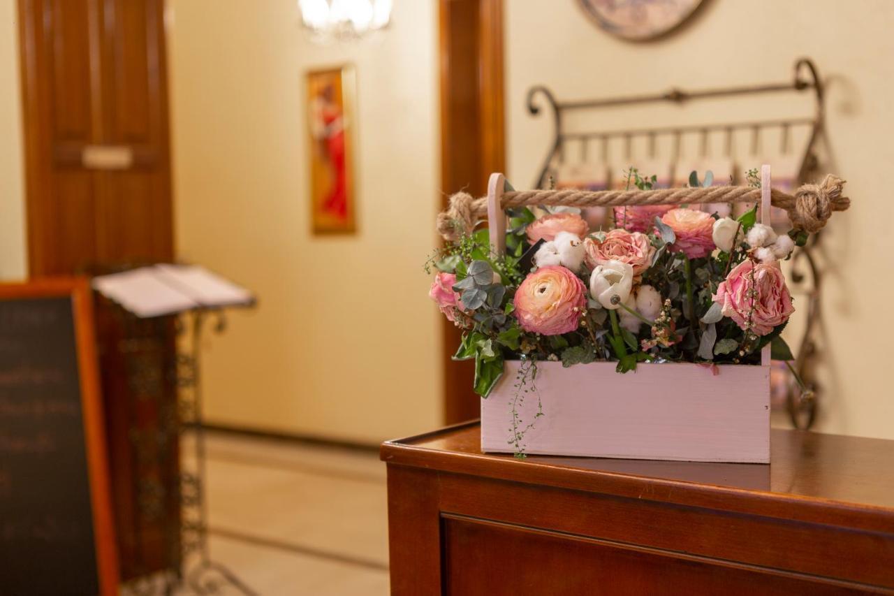 Vila Preciosa Gyulafehérvár Kültér fotó